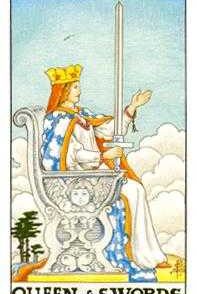 معنی کارت ملکه شمشیر ها