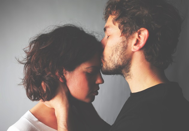 ۱۳ ویژگی ای که زنان را قوی و برای مردان جذاب می کند